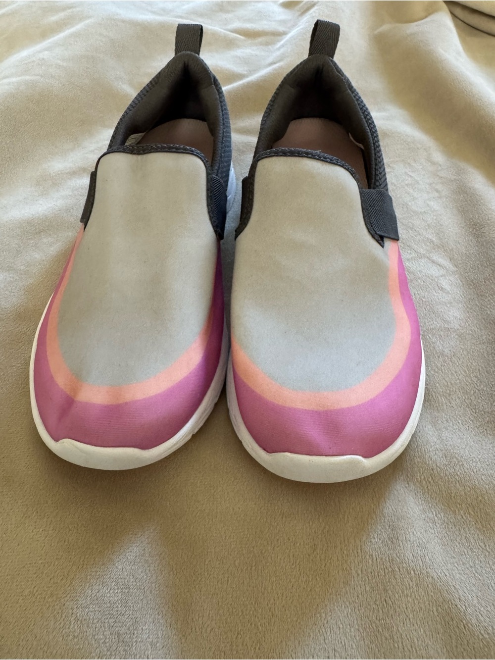 Vionic Nalia Slip On Walking Sneakers Pink Grey Size 8